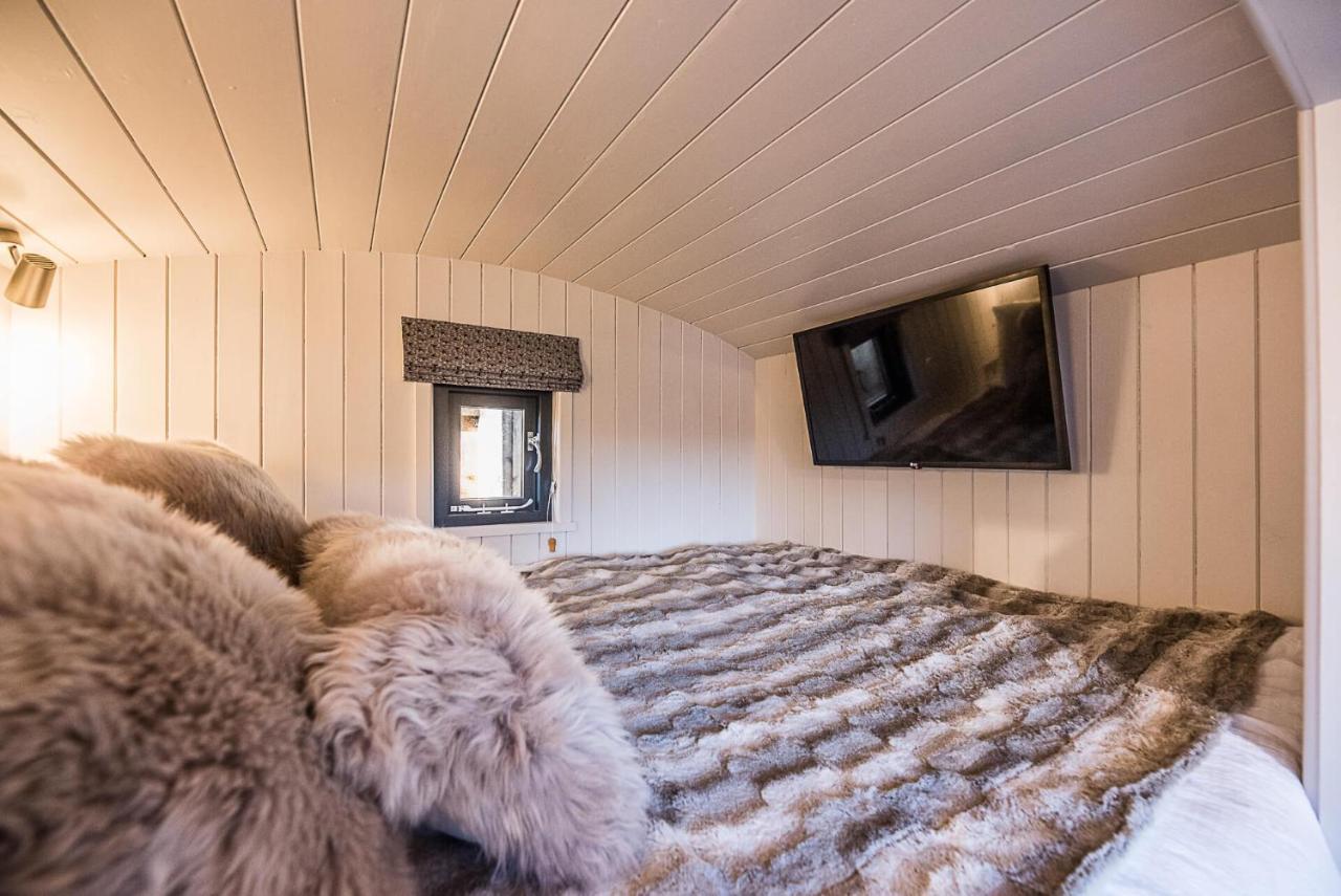 Bo Peep Shepherds Hut, Thorpeness Лейстън Екстериор снимка